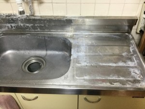 キッチンの汚れ　水垢