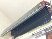 長府エアコン　背抜き